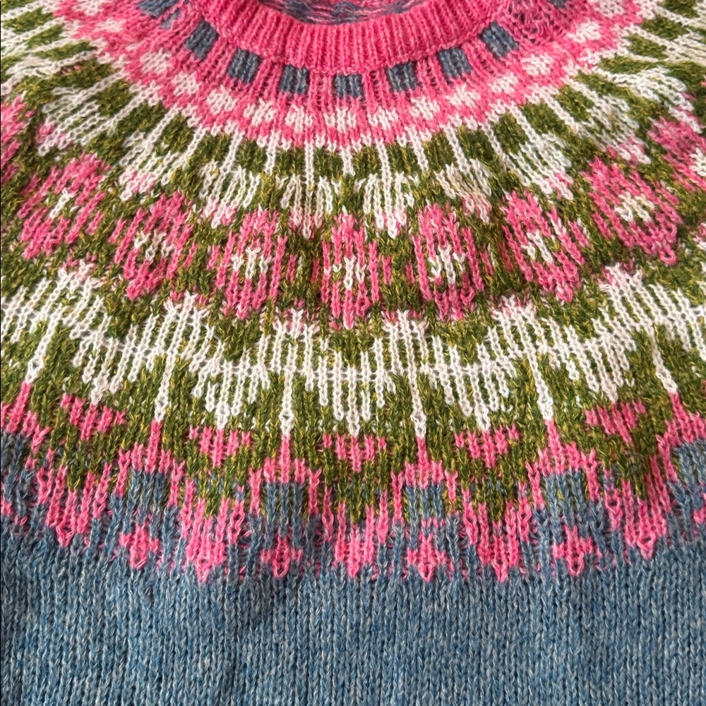 Retro Pink Fair Isle Sweater
English Countryside Sweater
Cottagecore Sweater - Picture 3 of 13